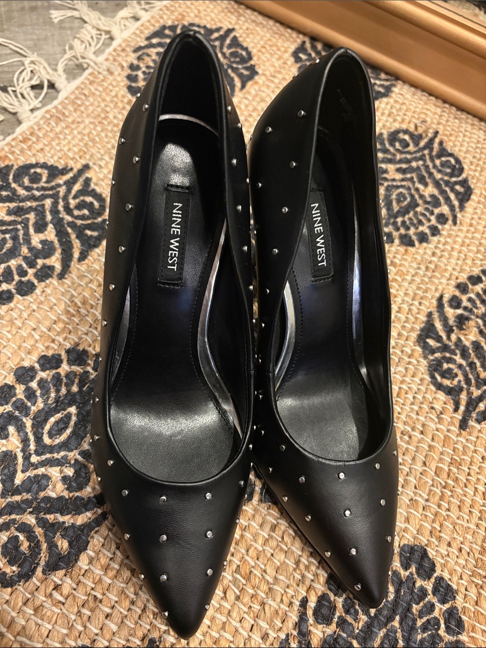 Nine West Tenry Pointed Toe Pump - Picture 4 of 9